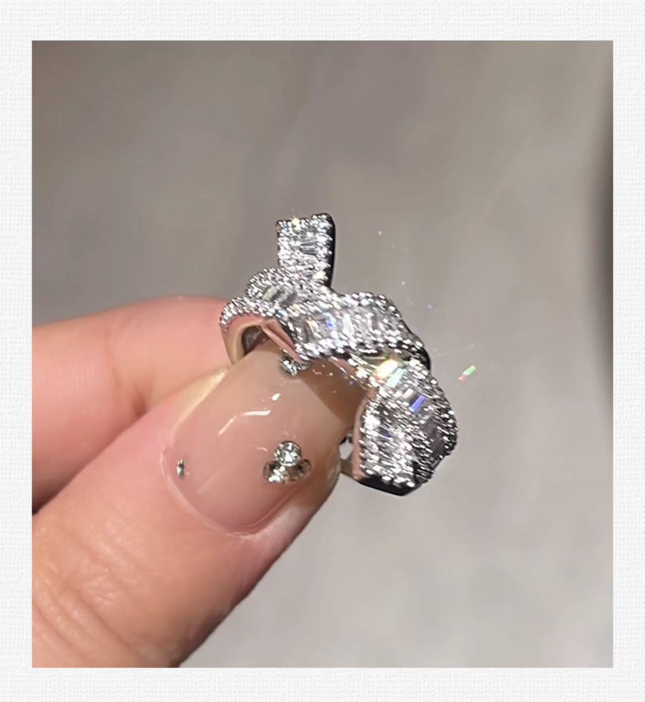 knotted zircon ring